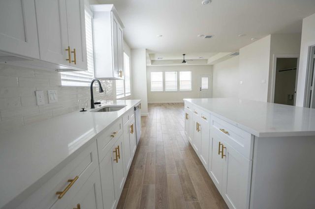 6218 Majestic Palm Drive, Manvel, TX 77578