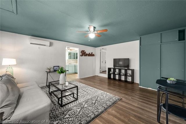 412 Rose Avenue, Sebring, FL 33870