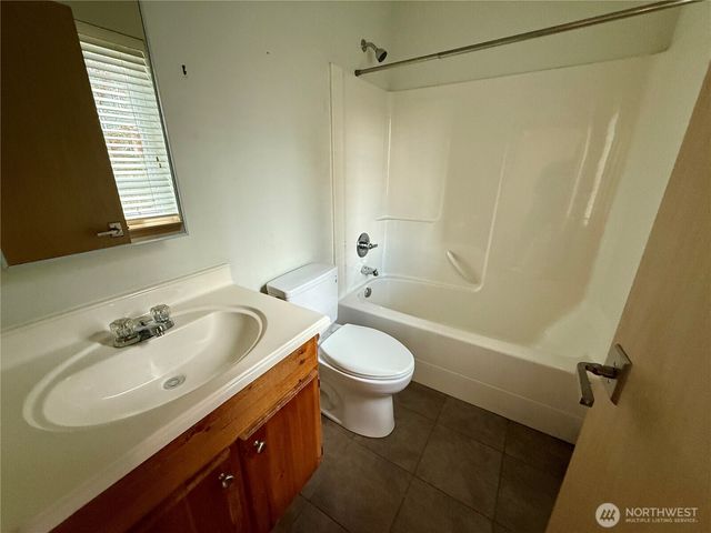 2209 E Maryland Street, Bellingham, WA 98226