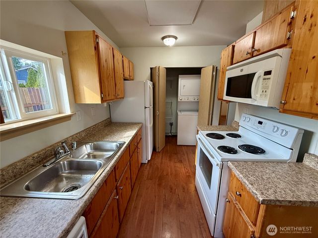 2209 E Maryland Street, Bellingham, WA 98226