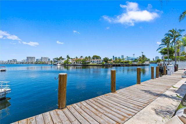 2821 N Miami Beach Blvd 4F, North Miami Beach, FL 33160