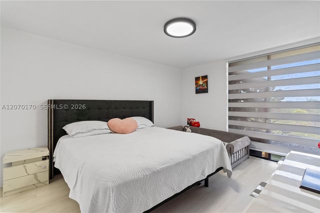 2821 N Miami Beach Blvd 4F, North Miami Beach, FL 33160