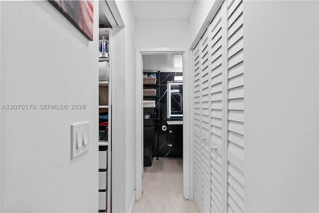 2821 N Miami Beach Blvd 4F, North Miami Beach, FL 33160