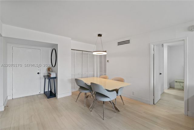 2821 N Miami Beach Blvd 4F, North Miami Beach, FL 33160