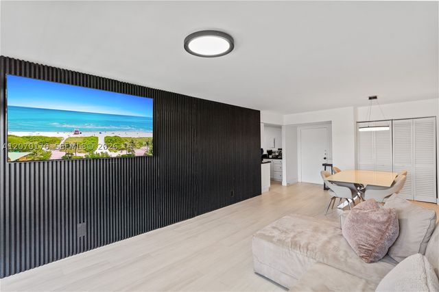 2821 N Miami Beach Blvd 4F, North Miami Beach, FL 33160
