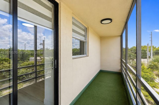 2821 N Miami Beach Blvd 4F, North Miami Beach, FL 33160