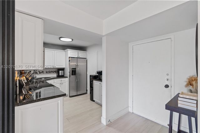 2821 N Miami Beach Blvd 4F, North Miami Beach, FL 33160