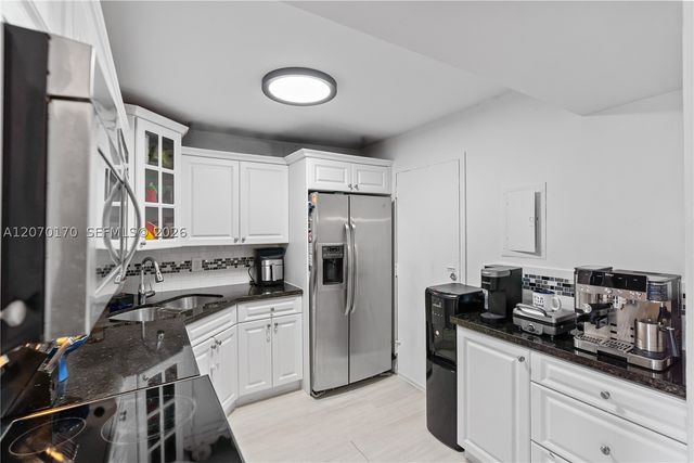 2821 N Miami Beach Blvd 4F, North Miami Beach, FL 33160