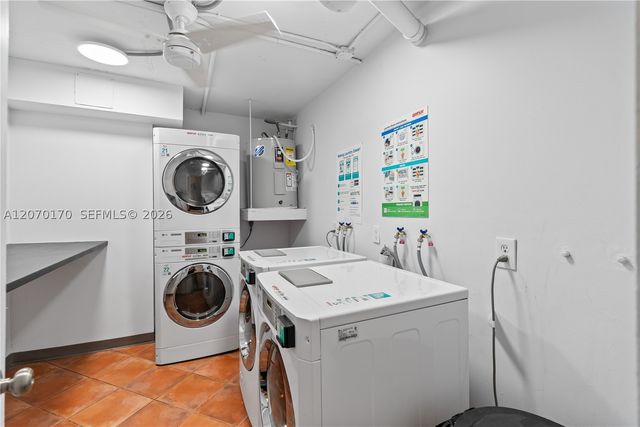 2821 N Miami Beach Blvd 4F, North Miami Beach, FL 33160