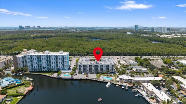 2821 N Miami Beach Blvd 4F, North Miami Beach, FL 33160