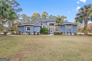 49 Pine Forest Drive, Jesup, GA 31546