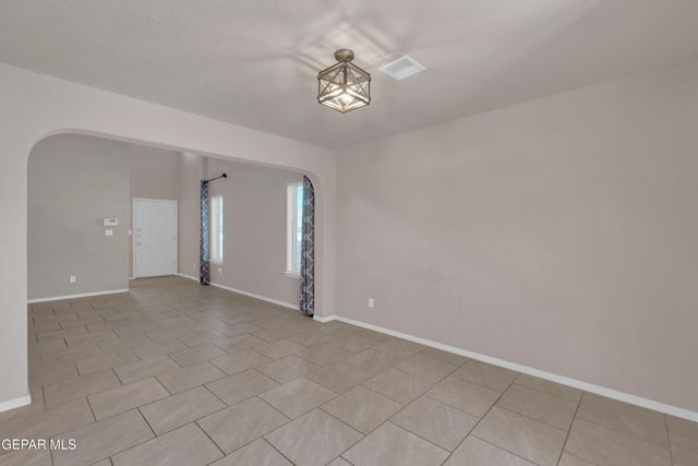 809 Luisa Street, Anthony, TX 79821
