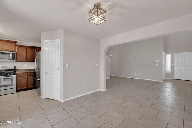 809 Luisa Street, Anthony, TX 79821