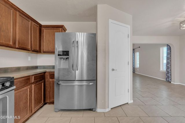 809 Luisa Street, Anthony, TX 79821