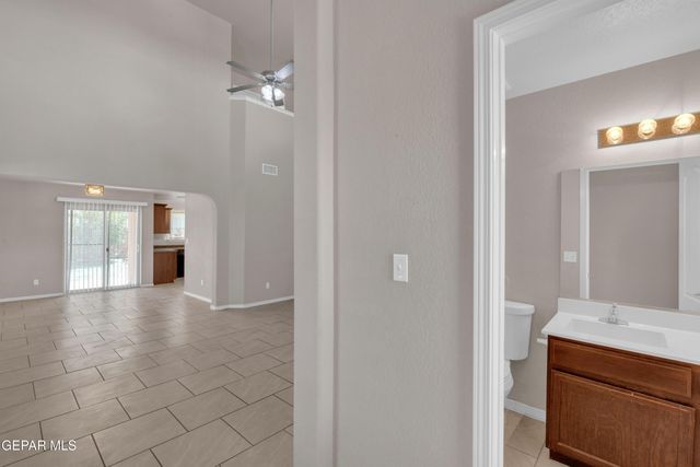 809 Luisa Street, Anthony, TX 79821