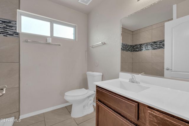 809 Luisa Street, Anthony, TX 79821