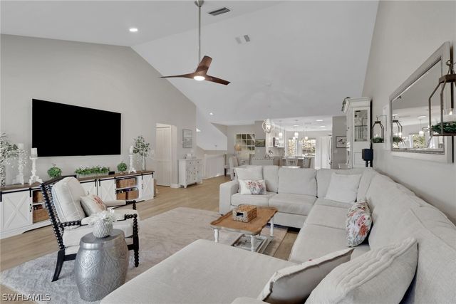 253 Via Perignon 18-3, Naples, FL 34119