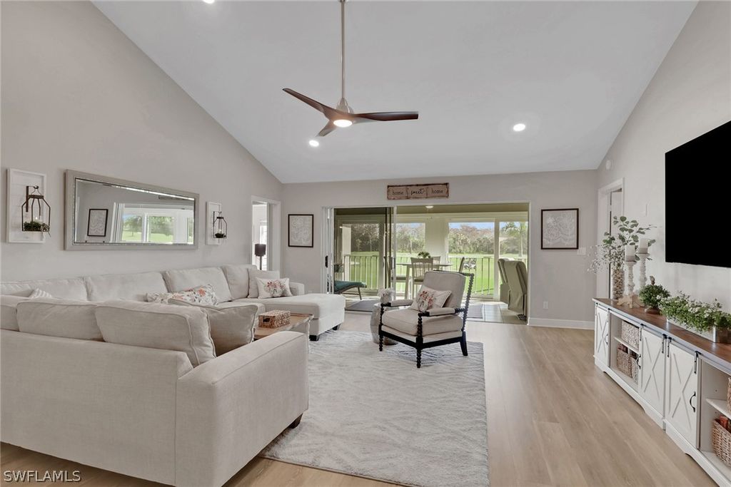 253 Via Perignon 18-3, Naples, FL 34119