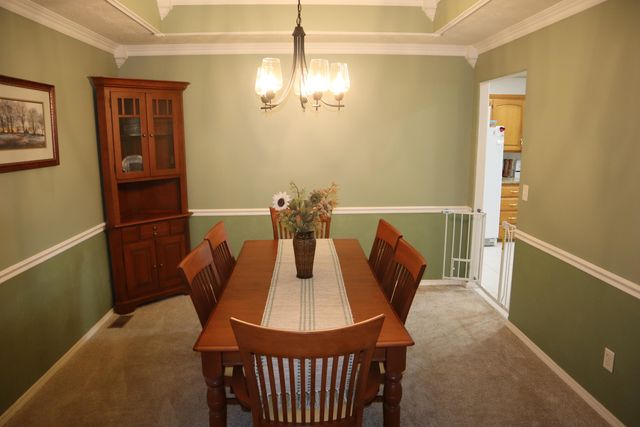 2707 South Ryan Place, Springfield, MO 65807