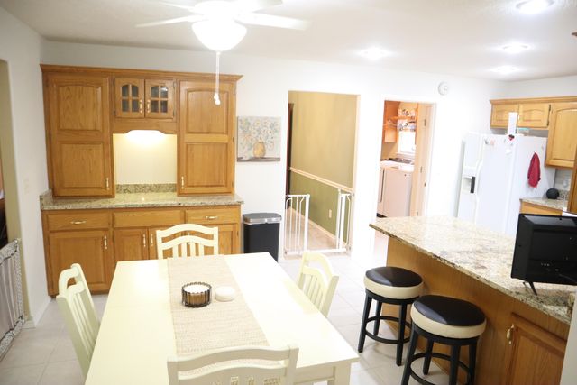 2707 South Ryan Place, Springfield, MO 65807