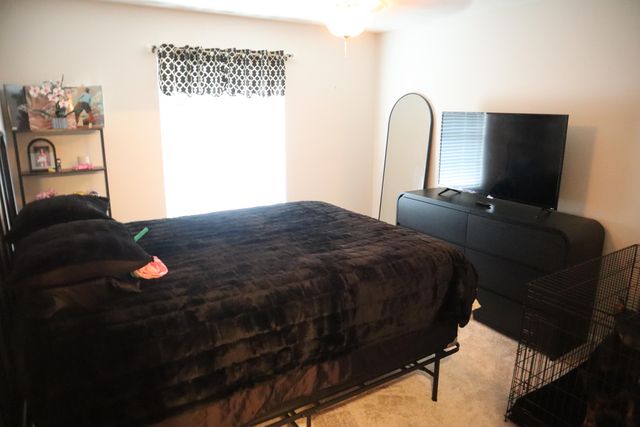 2707 South Ryan Place, Springfield, MO 65807