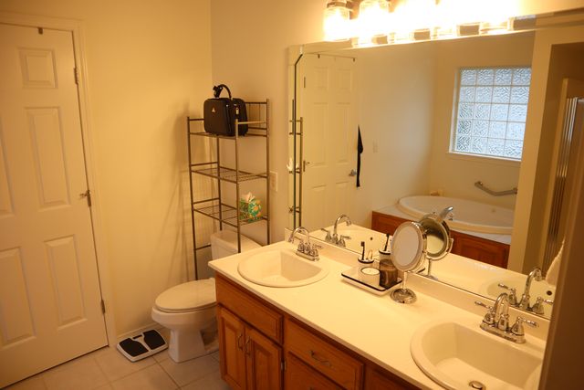 2707 South Ryan Place, Springfield, MO 65807