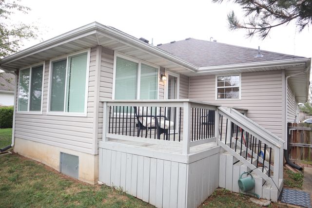 2707 South Ryan Place, Springfield, MO 65807