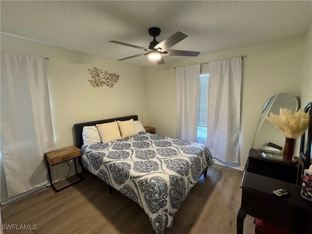 137 Wading Bird CIR F206, Naples, FL 34110