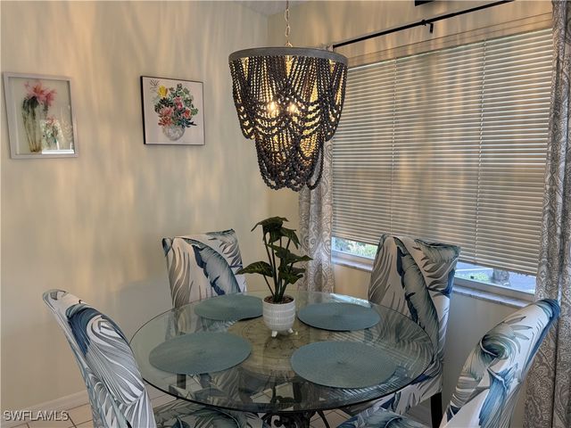 137 Wading Bird CIR F206, Naples, FL 34110