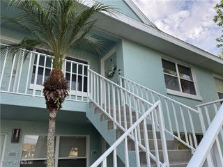 137 Wading Bird CIR F206, Naples, FL 34110