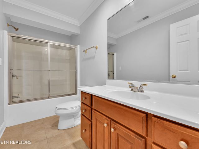 142 Center Park Lane, Oak Ridge, TN 37830