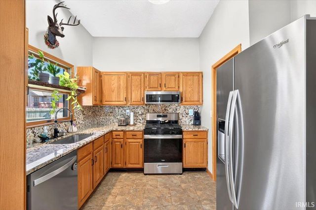 1221 Brick N Wood Drive, Lafayette, IN 47909
