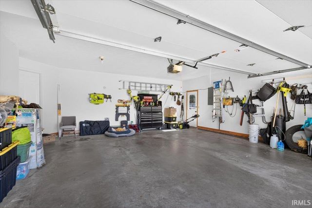 1221 Brick N Wood Drive, Lafayette, IN 47909