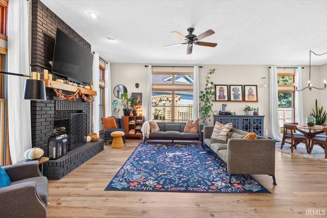 1221 Brick N Wood Drive, Lafayette, IN 47909