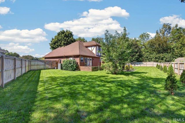 1221 Brick N Wood Drive, Lafayette, IN 47909