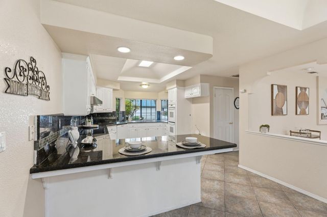 375 W Hagler Avenue, Fresno, CA 93711