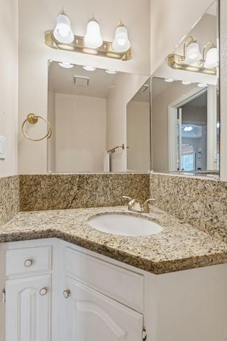 375 W Hagler Avenue, Fresno, CA 93711