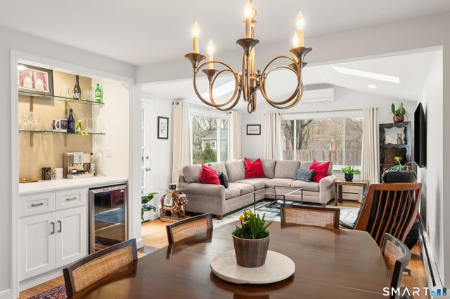 25 Oak Street, Westport, CT 06880