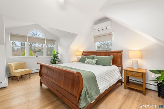 25 Oak Street, Westport, CT 06880