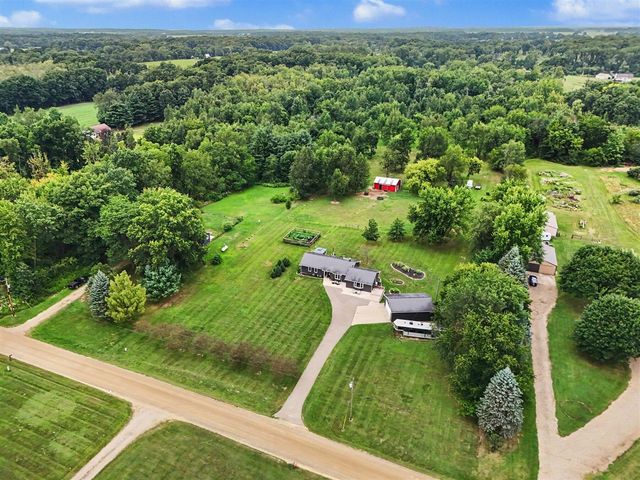 7590 W Wx Avenue, Schoolcraft, MI 49087