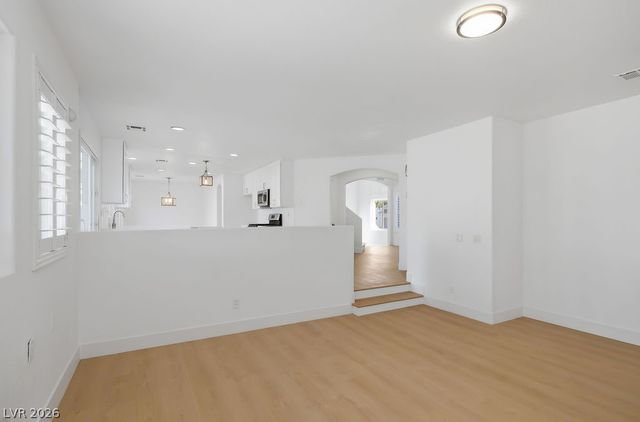 8640 Vivid Violet Avenue, Las Vegas, NV 89143