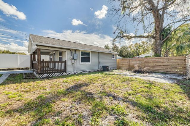 106 W HAYA STREET, Tampa, FL 33603