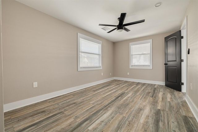 106 W HAYA STREET, Tampa, FL 33603