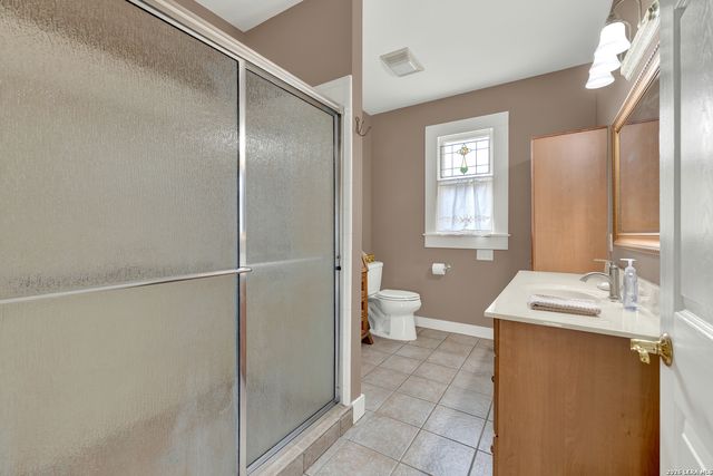 465 S UNION AVE, New Braunfels, TX 78130