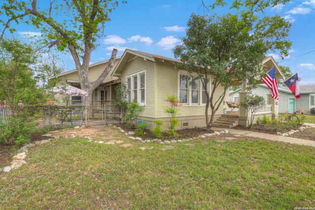 465 S UNION AVE, New Braunfels, TX 78130