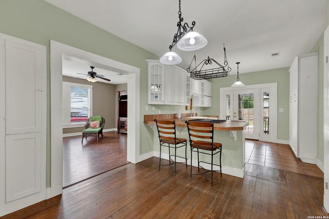 465 S UNION AVE, New Braunfels, TX 78130