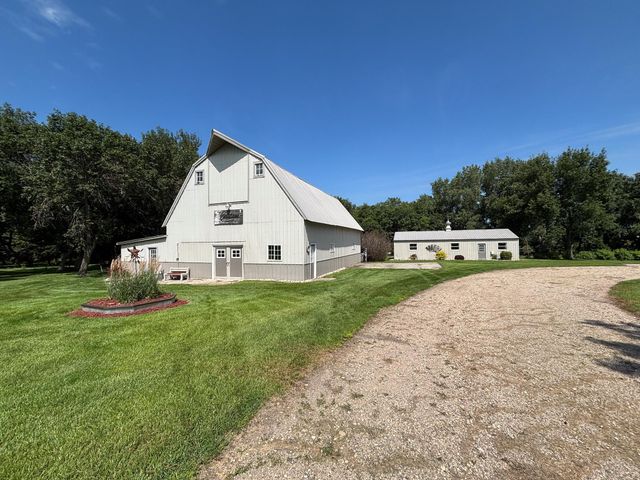 15304 County Road 11, Herman, MN 56248