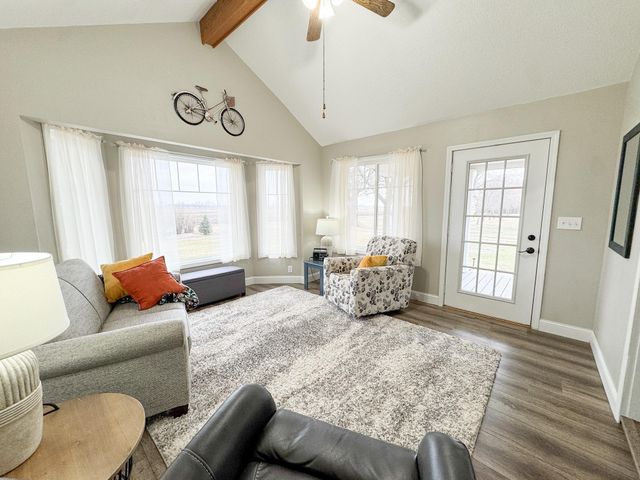 15304 County Road 11, Herman, MN 56248