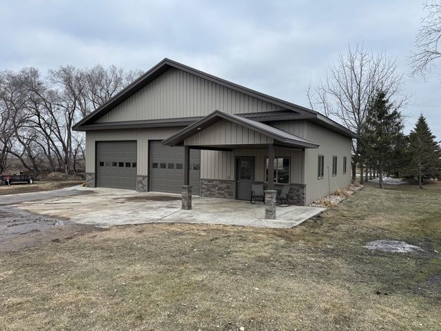 15304 County Road 11, Herman, MN 56248