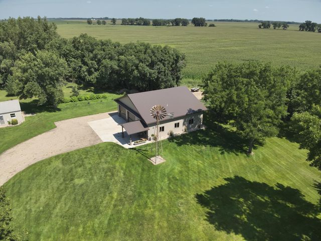 15304 County Road 11, Herman, MN 56248